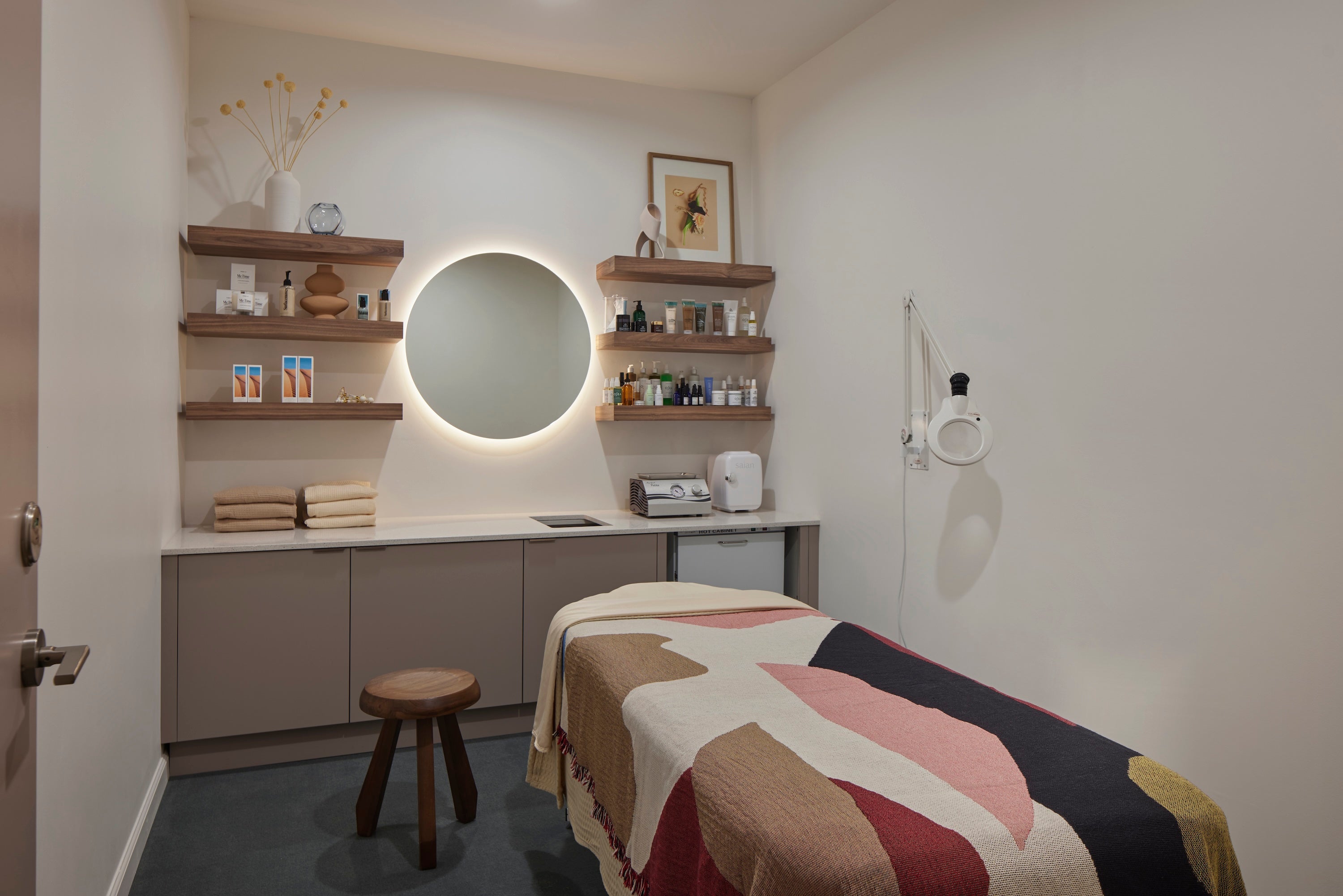 Los Angeles Cleansing Facial